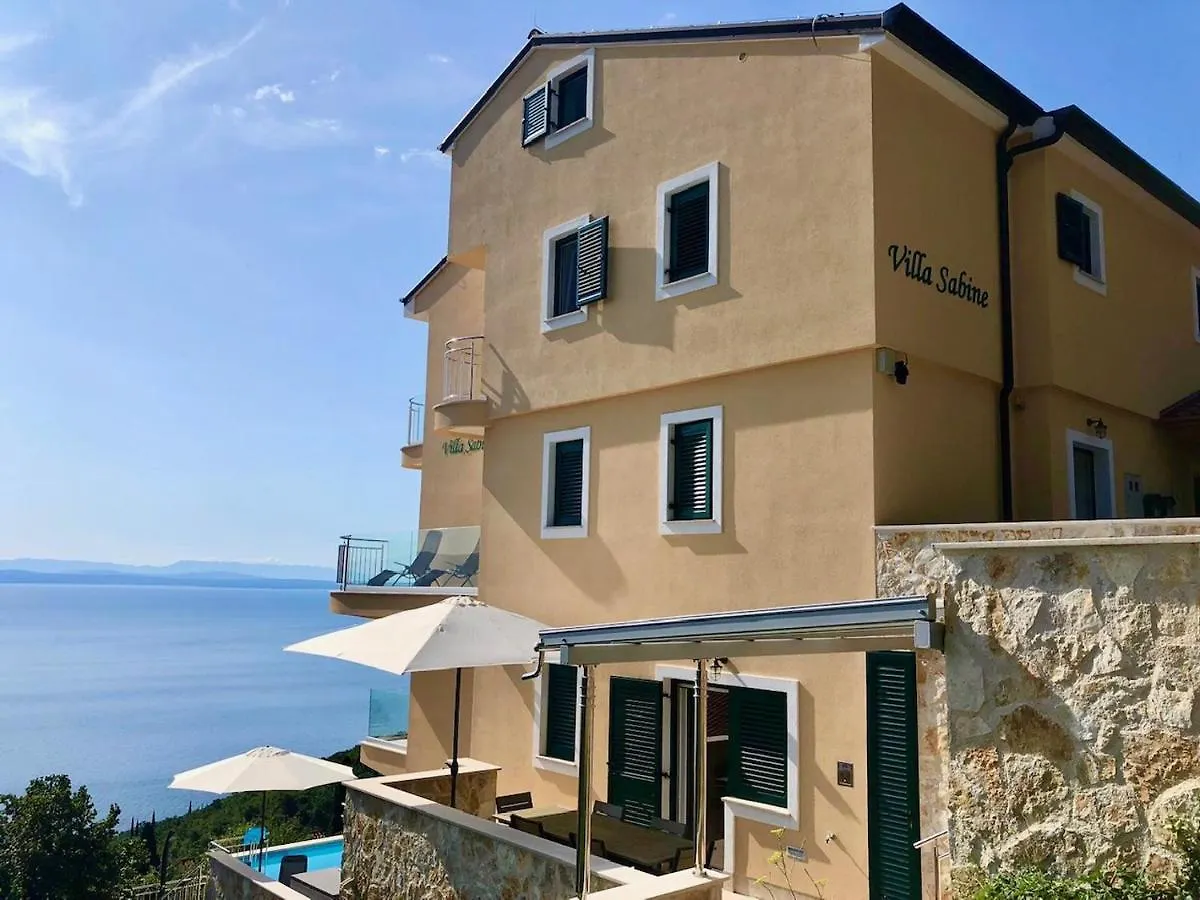 Villa Sabine Apartment Brioni Medveja 0*,